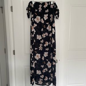 Dainty Hooligan Maxi Dress